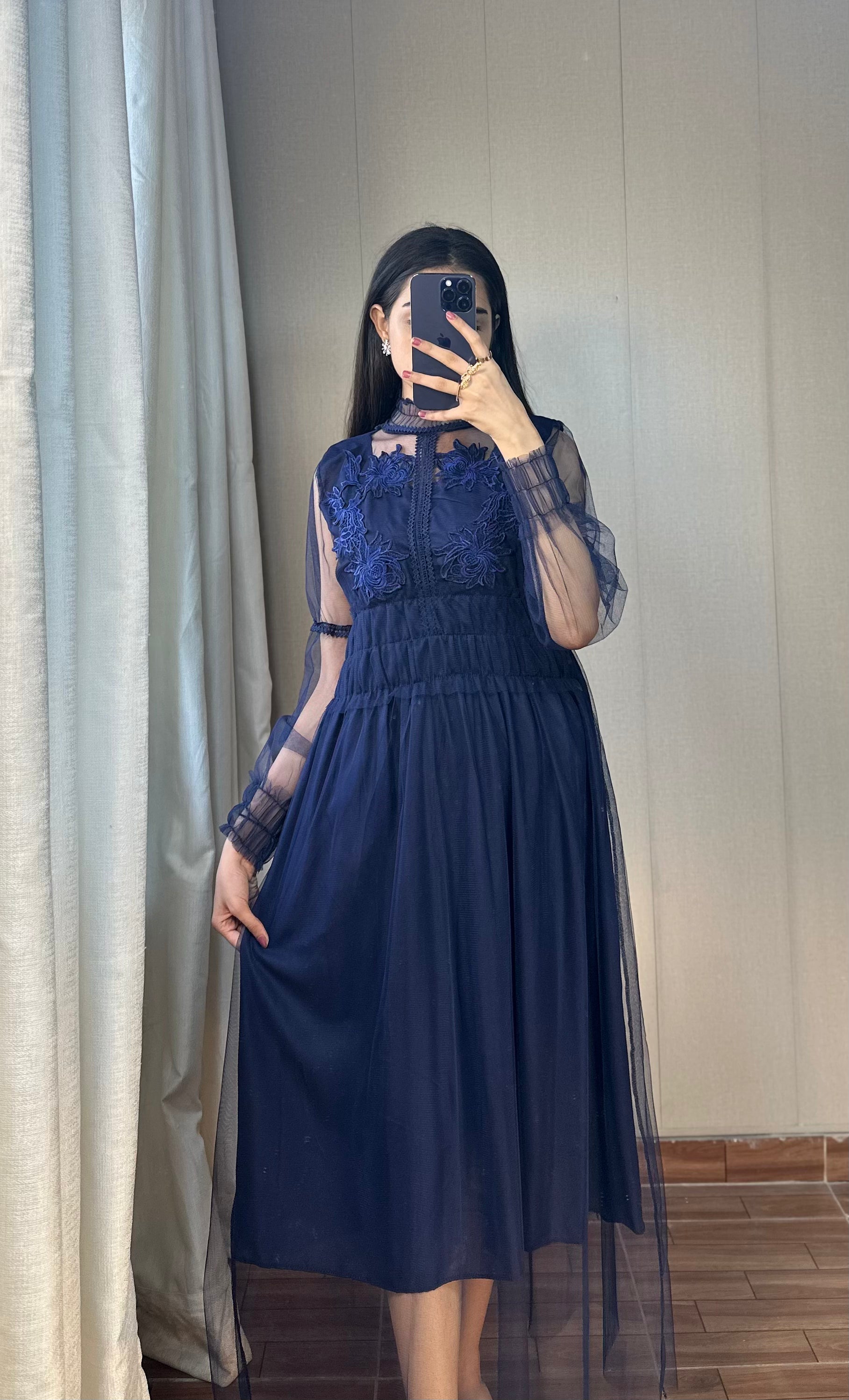 Alhazeh's Rare Blue