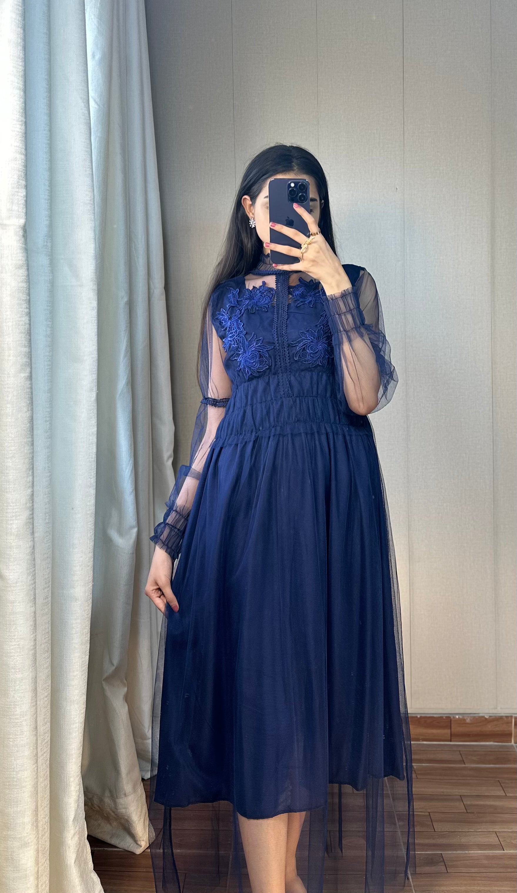 Alhazeh's Rare Blue